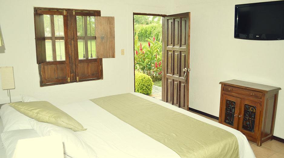 Hacienda El Eden Resort Santa Elena  외부 사진